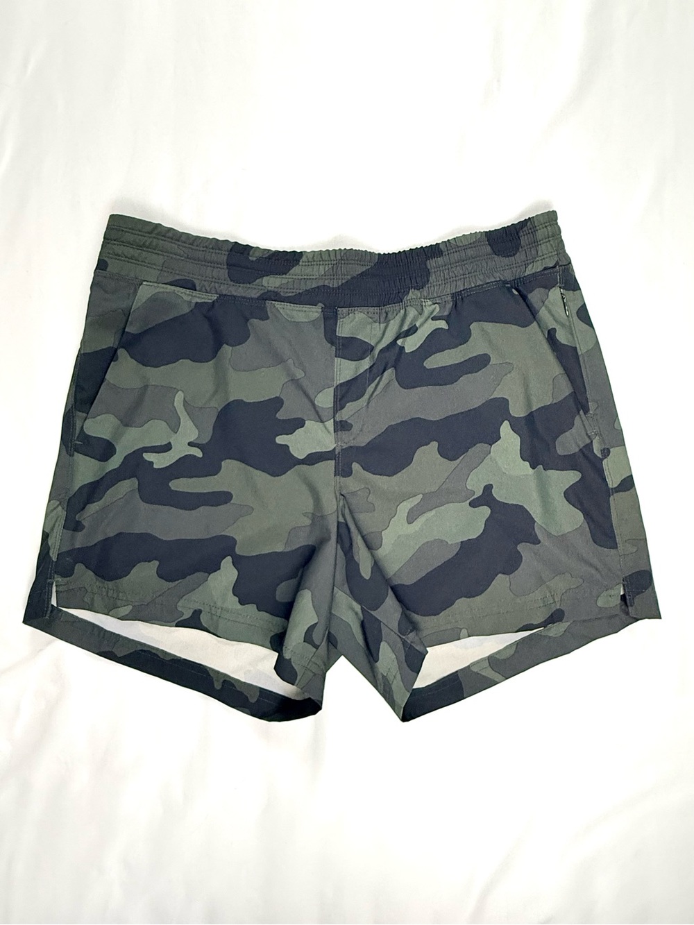 Old Navy Active Run Shorts - Olive Camo